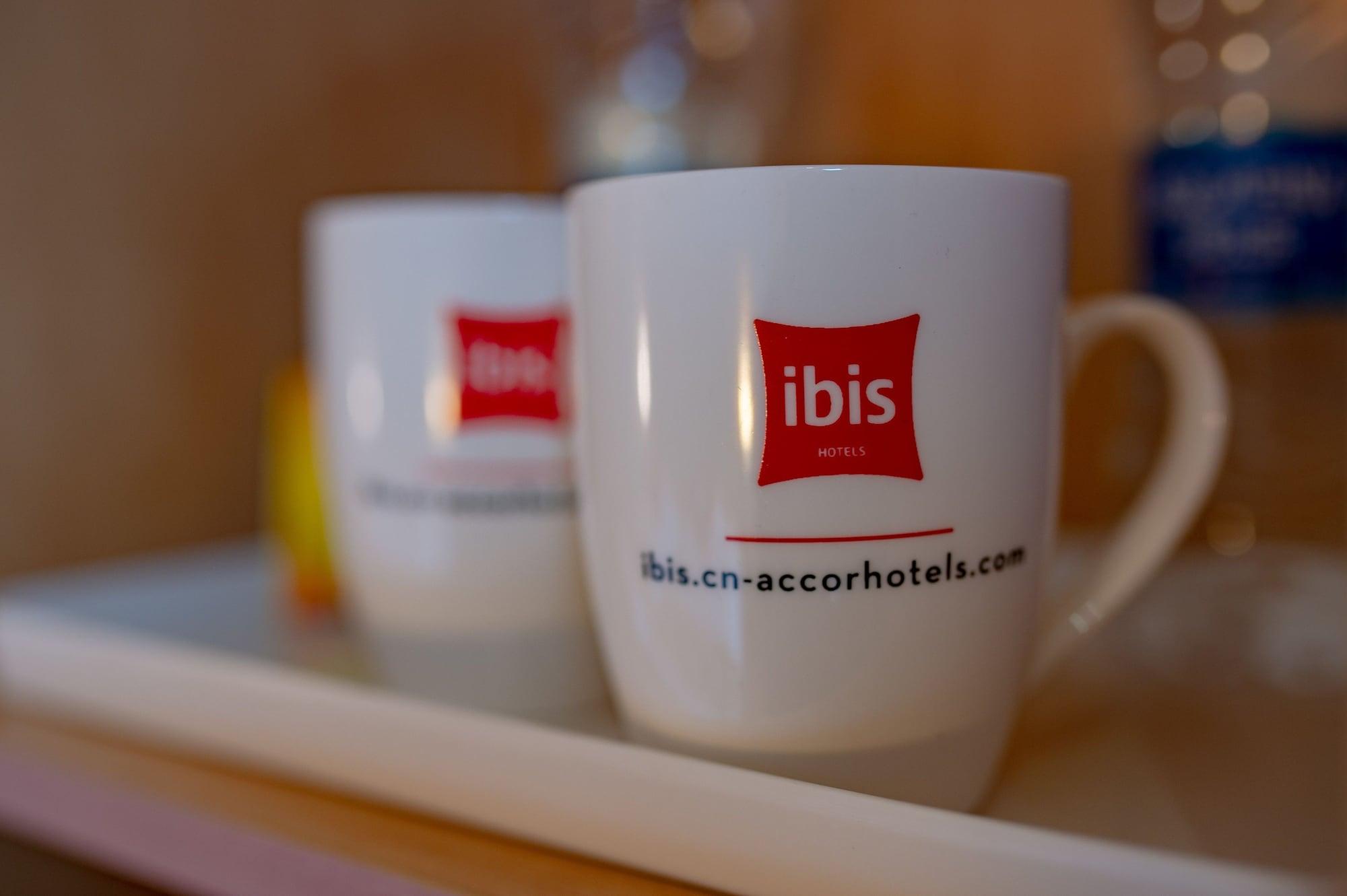 Ibis Hangzhou Huanglong Sports Center Hotel Exteriör bild